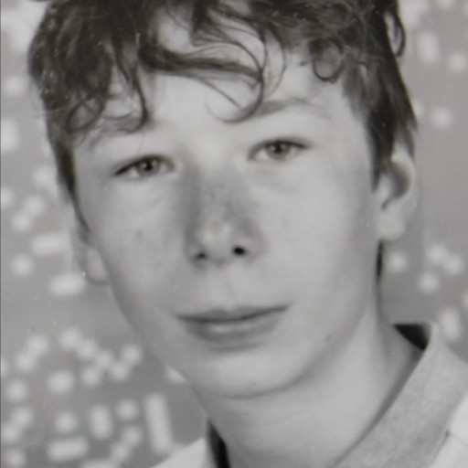 Ethan Thomas